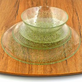 ISLA Glass Dinnerware Set (Color: Clear/Gold)